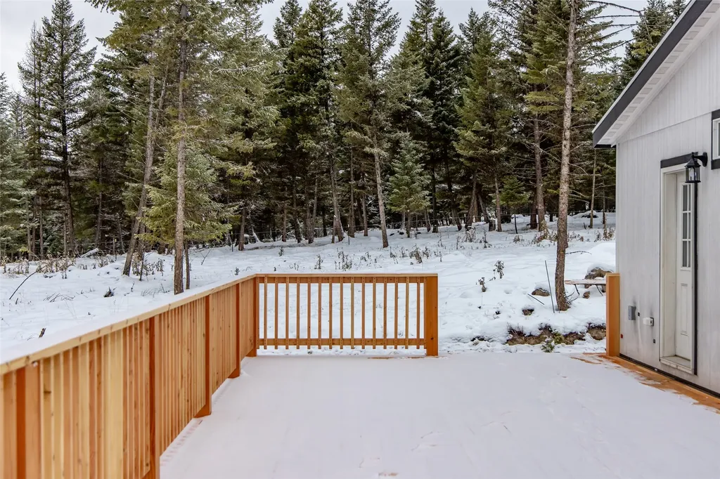 20 Starling Drive Eureka MT 59917