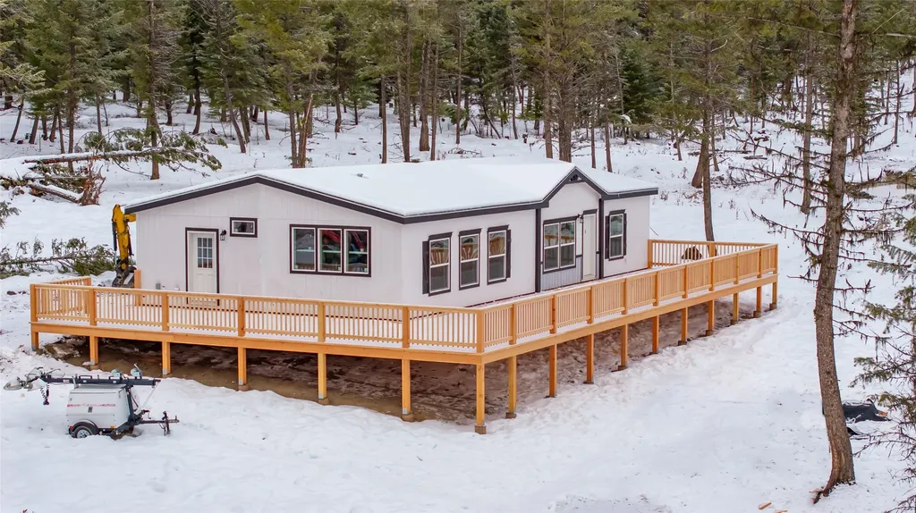 20 Starling Drive Eureka MT 59917
