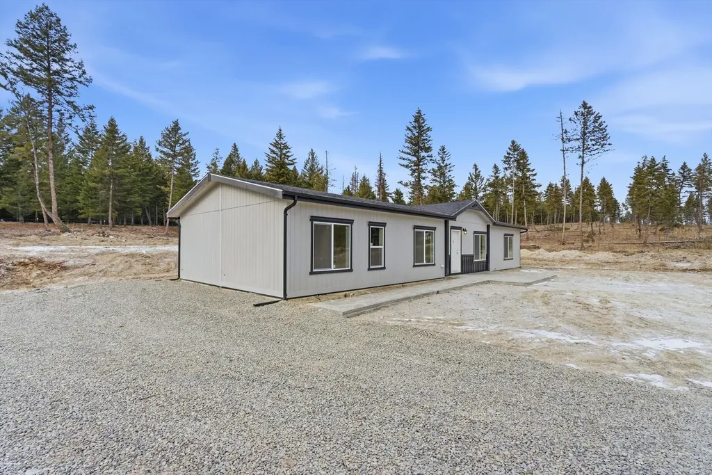 401 Osprey Loop Eureka MT 59917