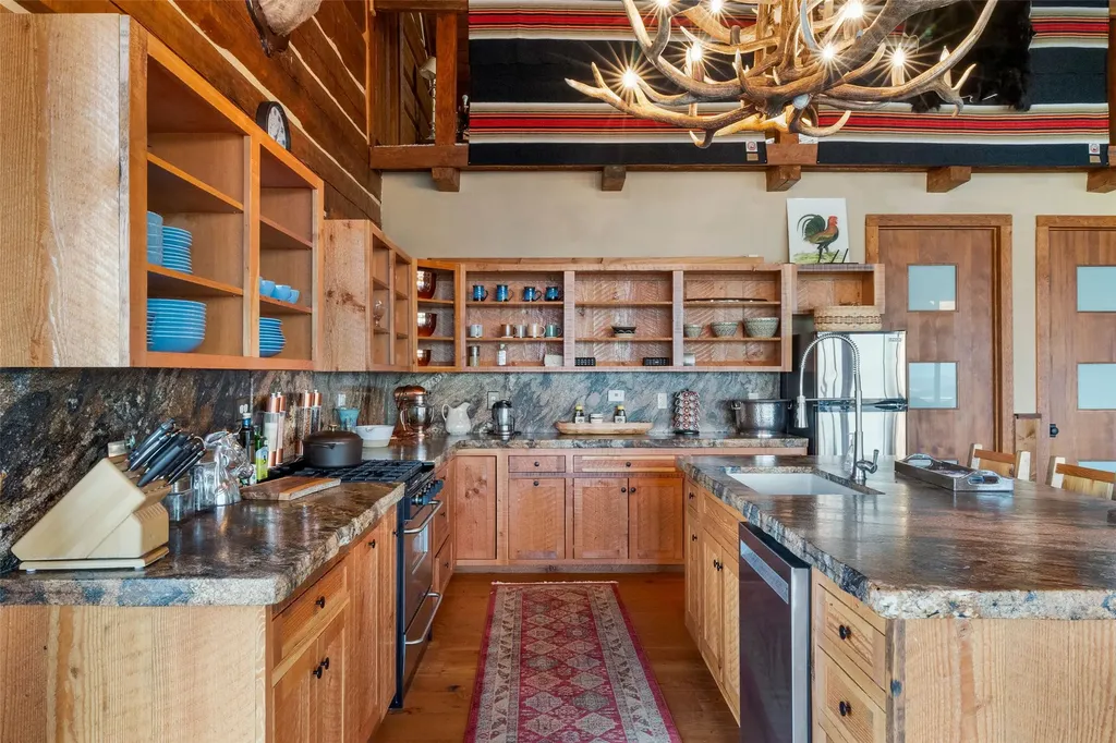 1789 Skalkaho Highway Hamilton MT 59840