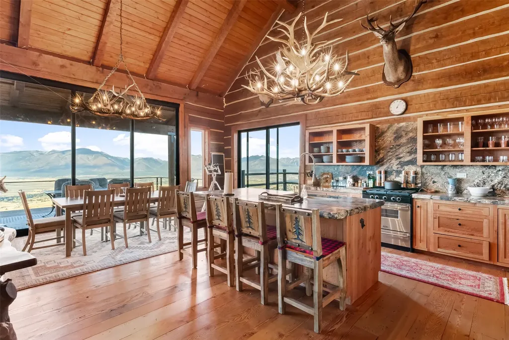 1789 Skalkaho Highway Hamilton MT 59840
