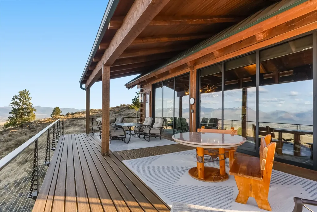 1789 Skalkaho Highway Hamilton MT 59840