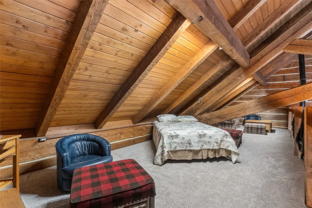 1789 Skalkaho Highway Hamilton MT 59840