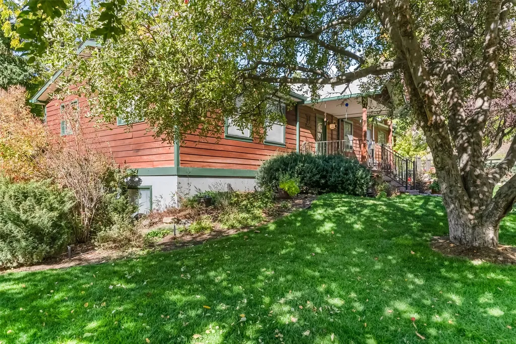 1789 Skalkaho Highway Hamilton MT 59840