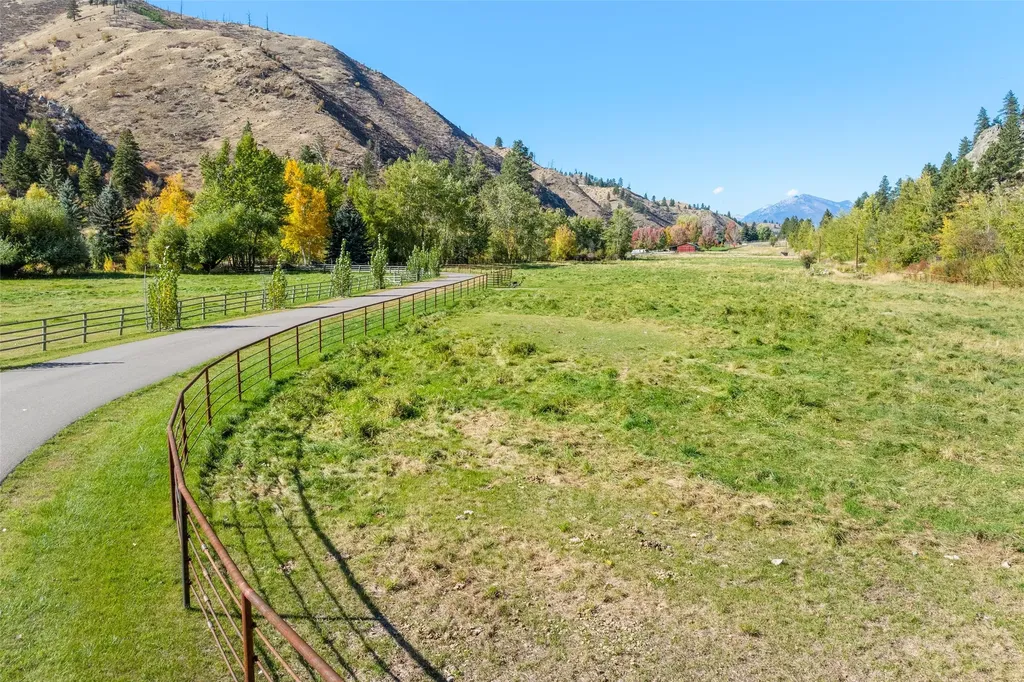 1789 Skalkaho Highway Hamilton MT 59840