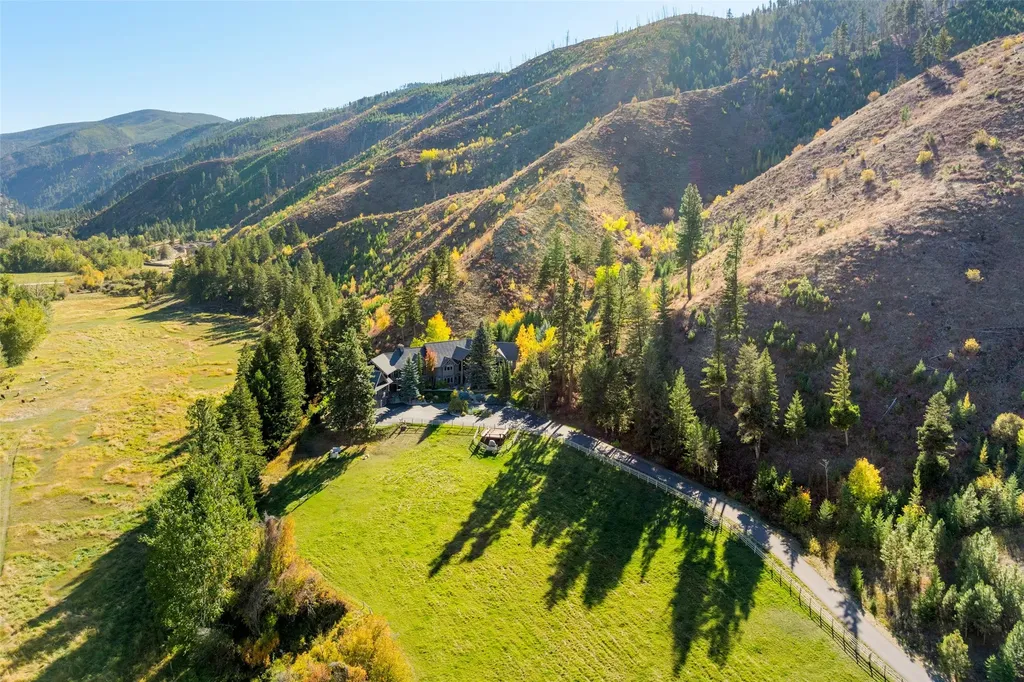 1789 Skalkaho Highway Hamilton MT 59840