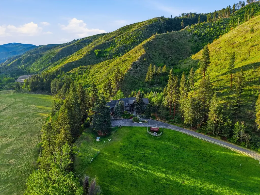 1789 Skalkaho Highway Hamilton MT 59840
