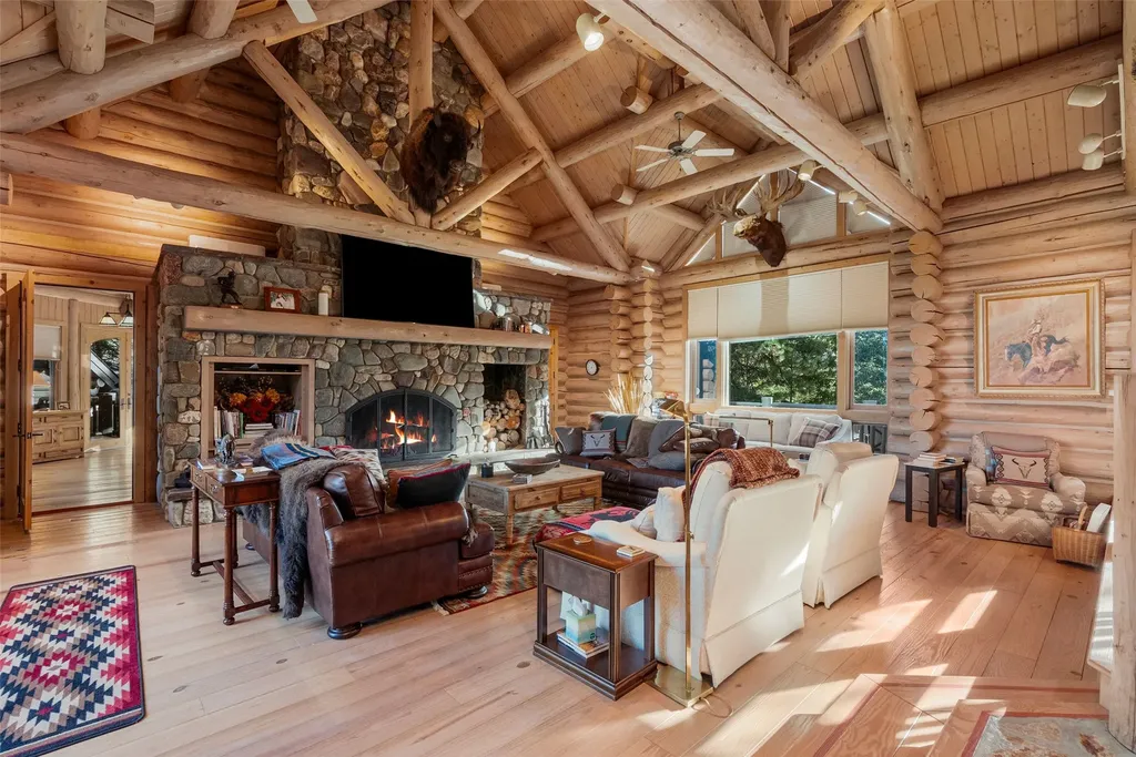 1789 Skalkaho Highway Hamilton MT 59840