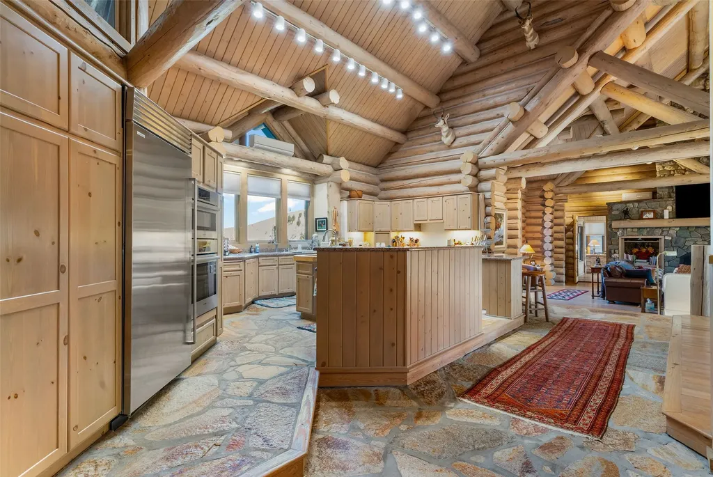 1789 Skalkaho Highway Hamilton MT 59840