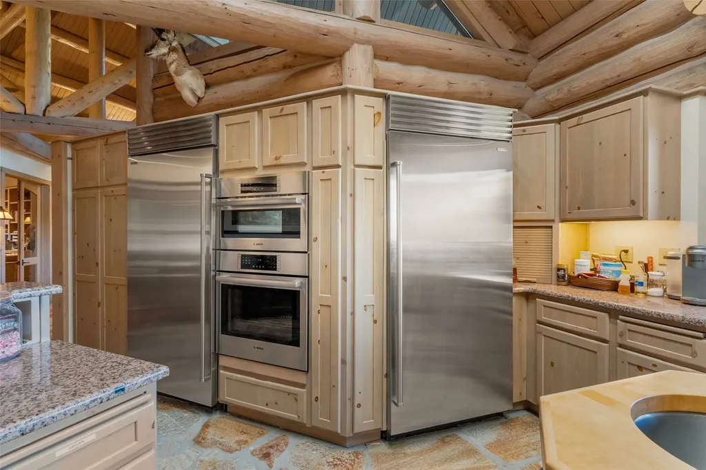 1789 Skalkaho Highway Hamilton MT 59840