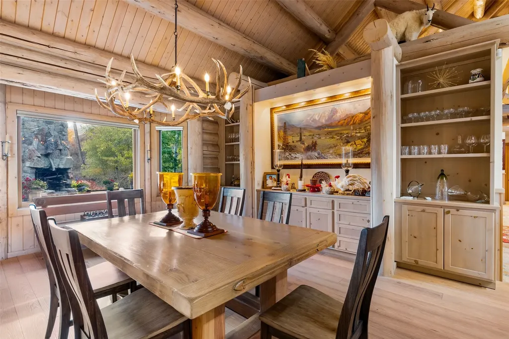 1789 Skalkaho Highway Hamilton MT 59840