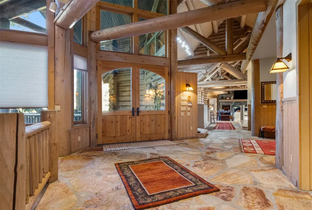 1789 Skalkaho Highway Hamilton MT 59840