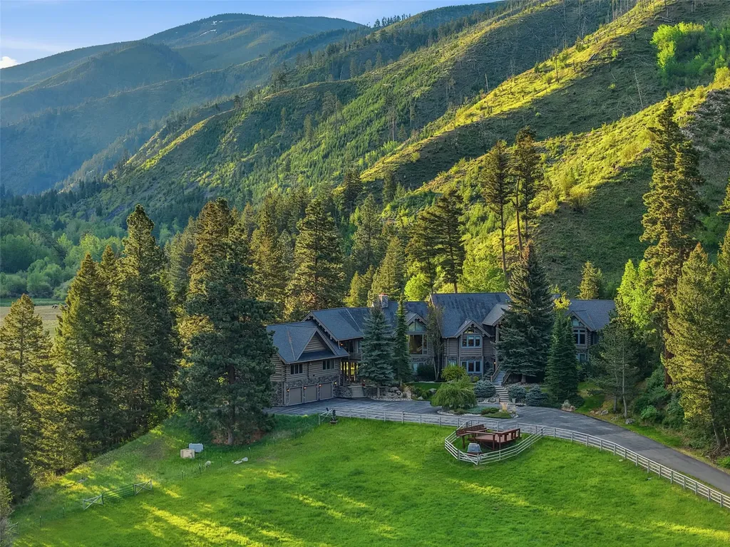 1789 Skalkaho Highway Hamilton MT 59840