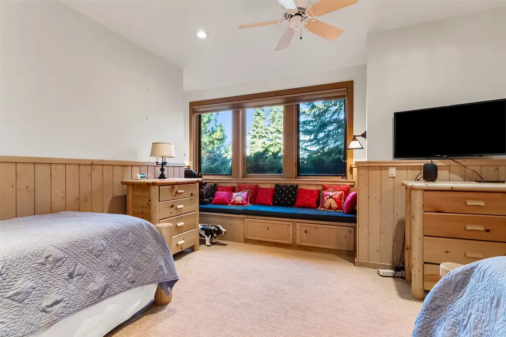 1789 Skalkaho Highway Hamilton MT 59840