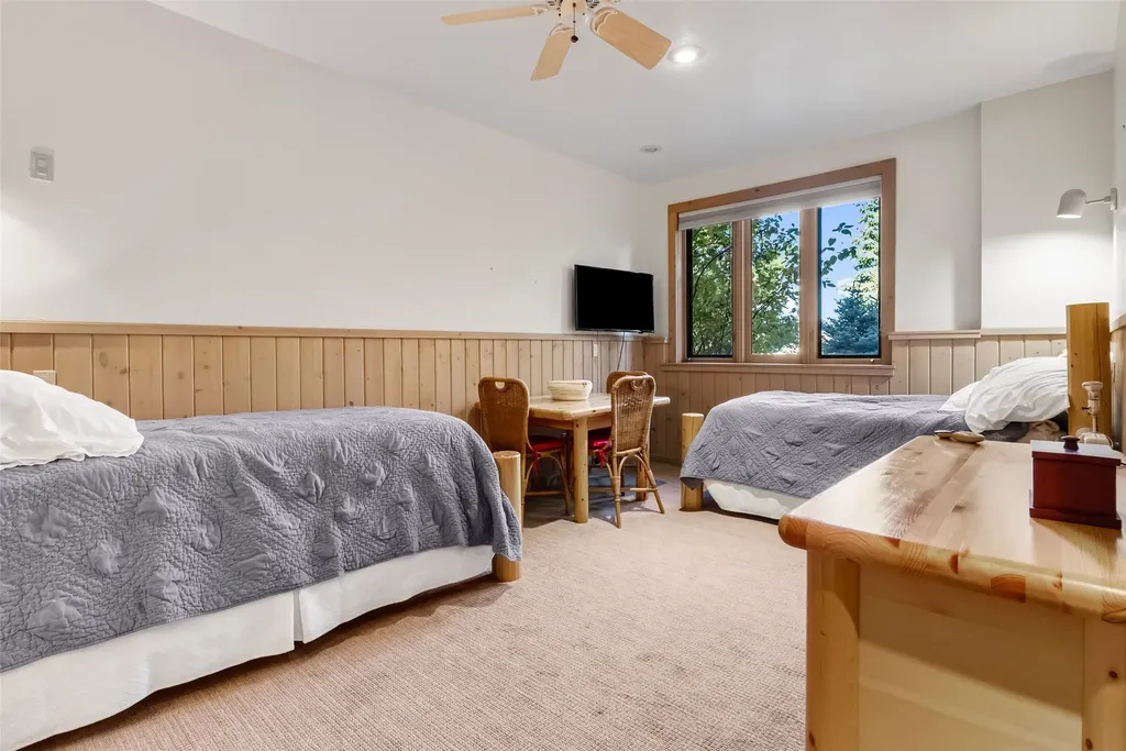 1789 Skalkaho Highway Hamilton MT 59840