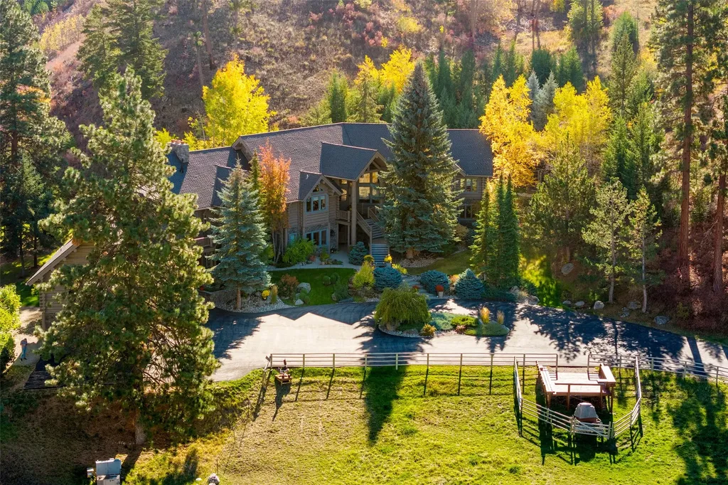 1789 Skalkaho Highway Hamilton MT 59840