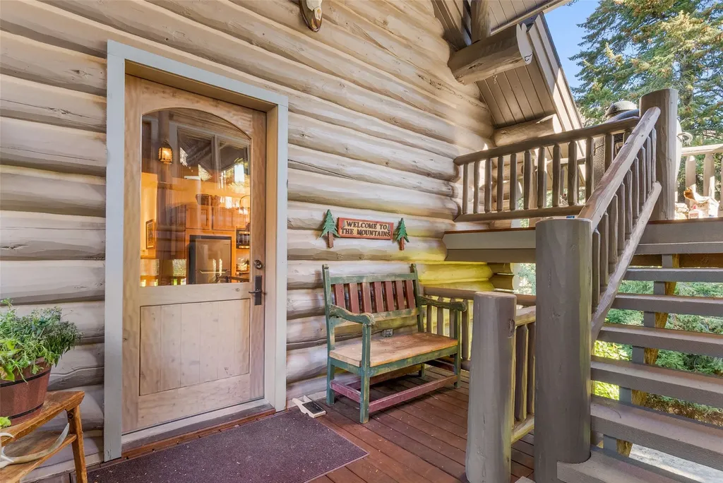 1789 Skalkaho Highway Hamilton MT 59840