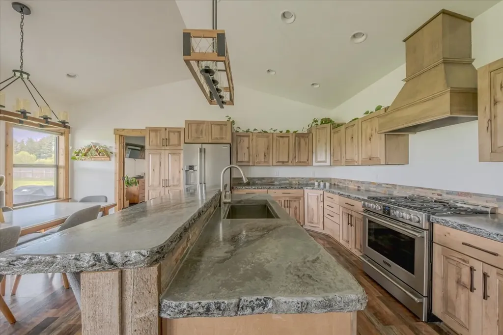 169 Brody Lane Kalispell MT 59901
