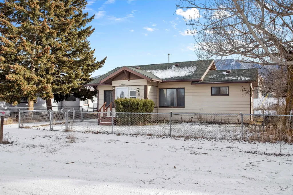 1810 Thornton Avenue Butte MT 59701