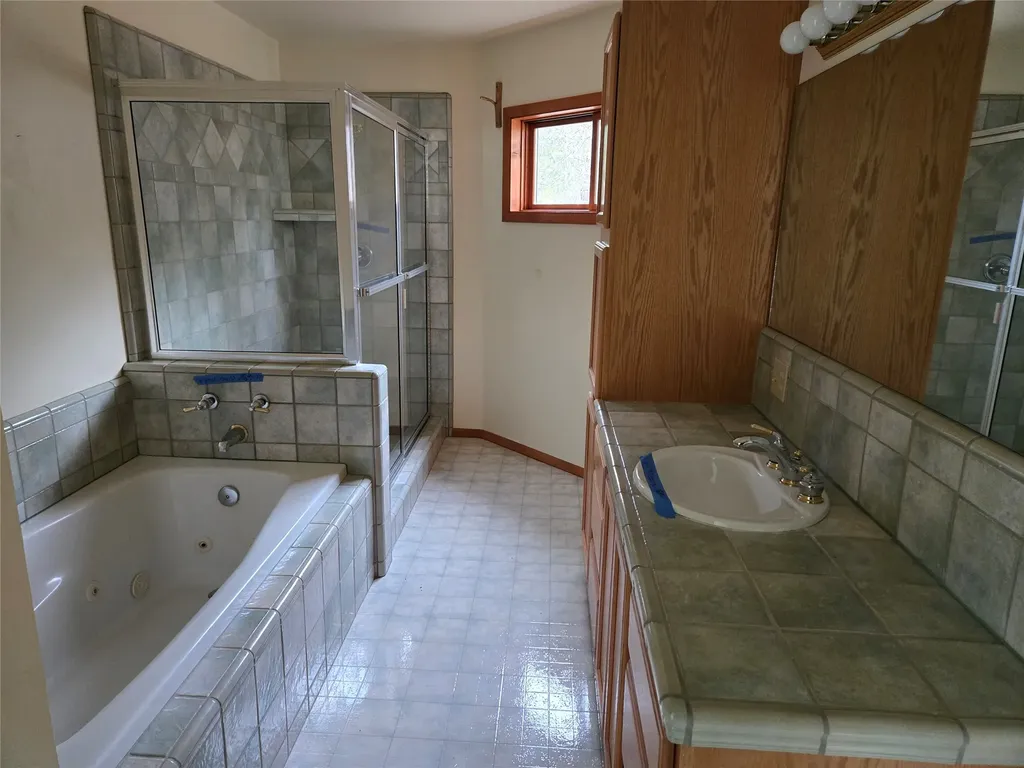 196 Garrison Drive Eureka MT 59917