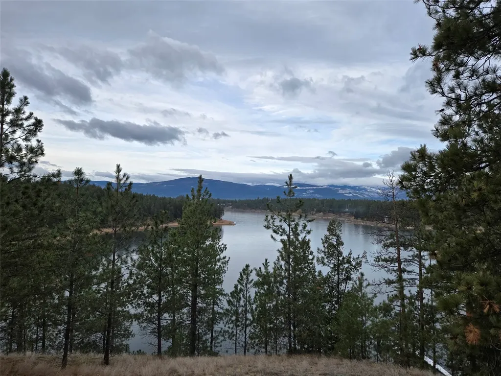 196 Garrison Drive Eureka MT 59917