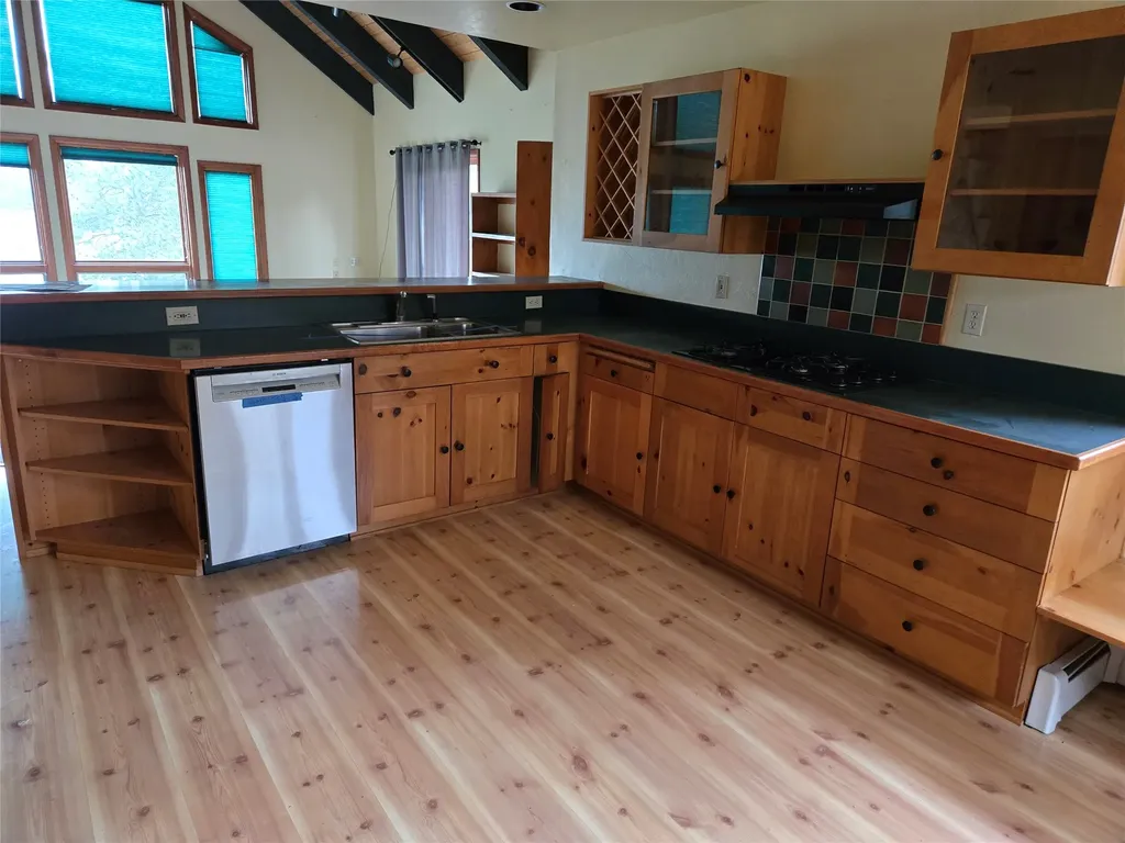 196 Garrison Drive Eureka MT 59917