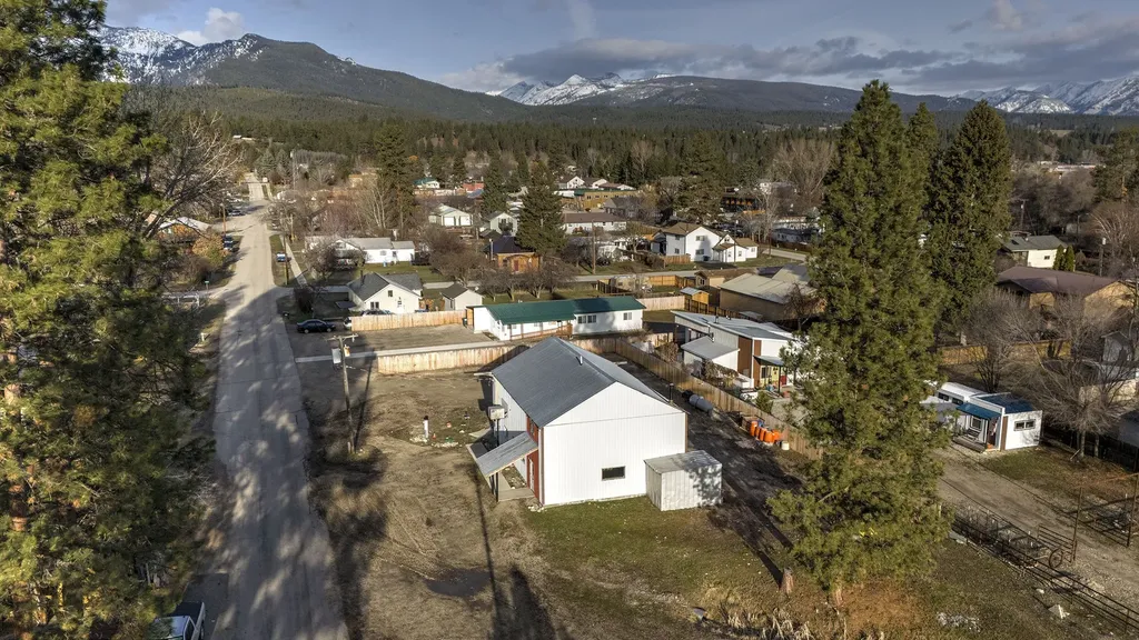 308 E Tanner Avenue Darby MT 59829