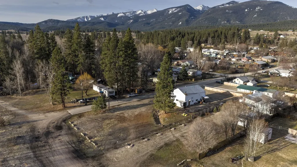 308 E Tanner Avenue Darby MT 59829