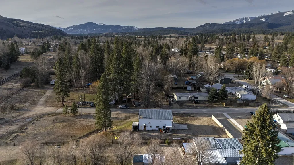 308 E Tanner Avenue Darby MT 59829