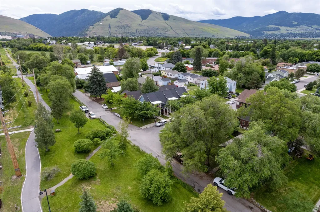 1303 Dakota Street Missoula MT 59801