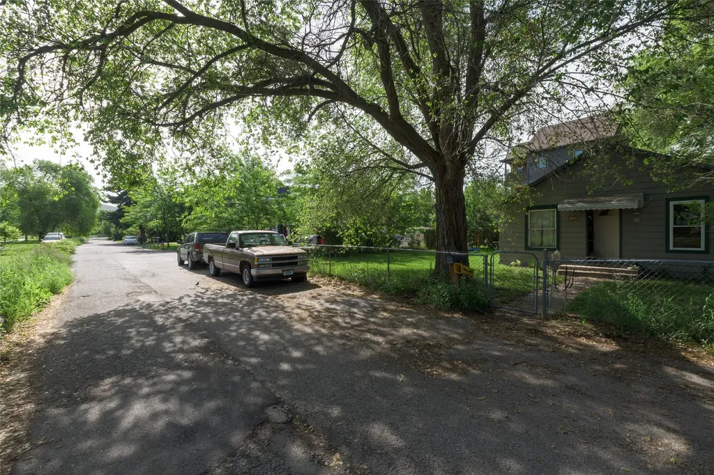1303 Dakota Street Missoula MT 59801