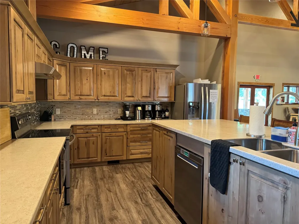 219 Shyrock Loop Drive Superior MT 59872