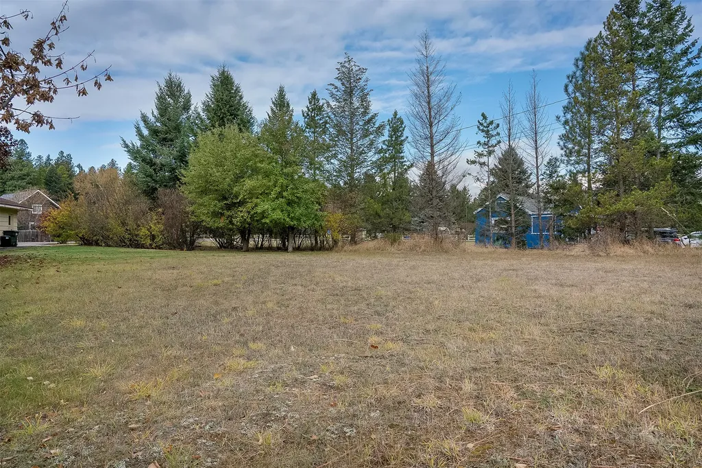 1327 1st Avenue E Columbia Falls MT 59912