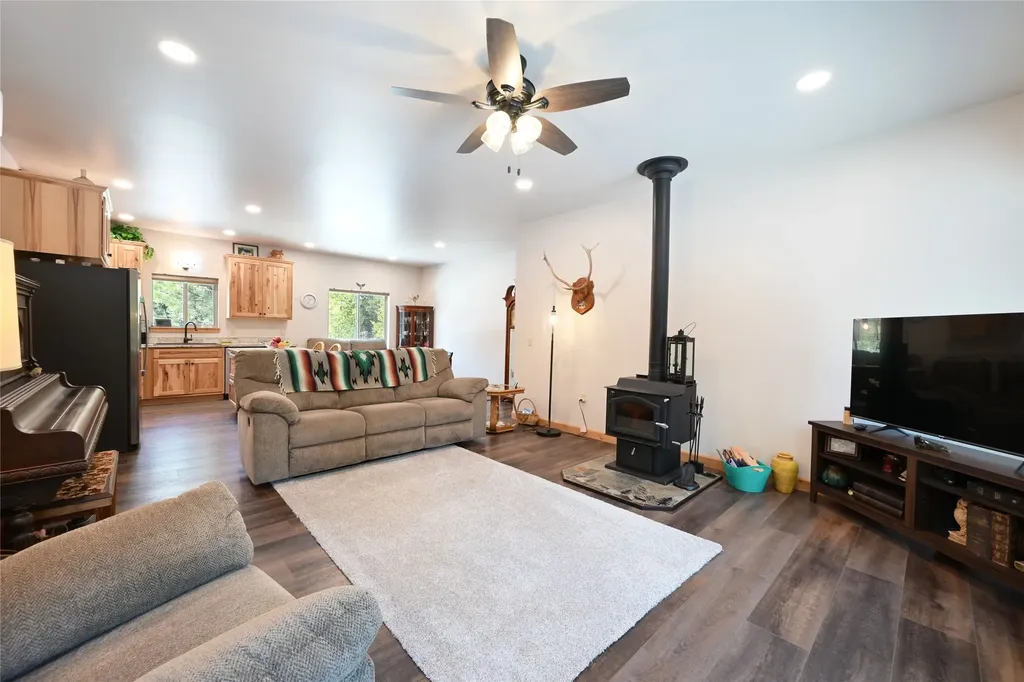 8 Hidden Meadows Way Trout Creek MT 59874