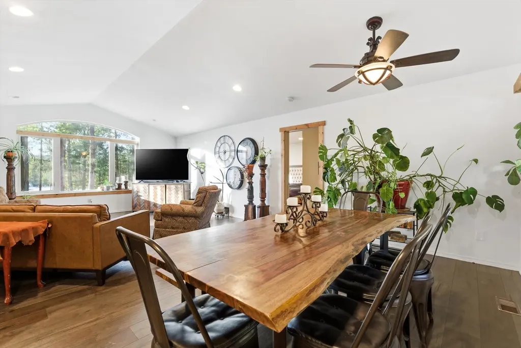 520 Gopher Lane Marion MT 59925
