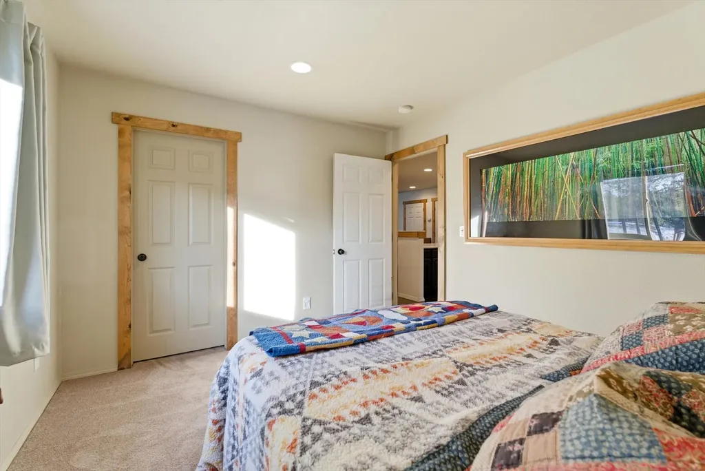 520 Gopher Lane Marion MT 59925