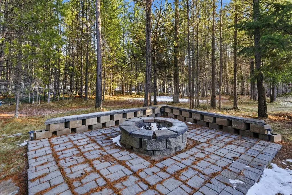 520 Gopher Lane Marion MT 59925
