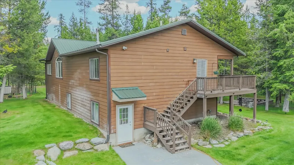 520 Gopher Lane Marion MT 59925