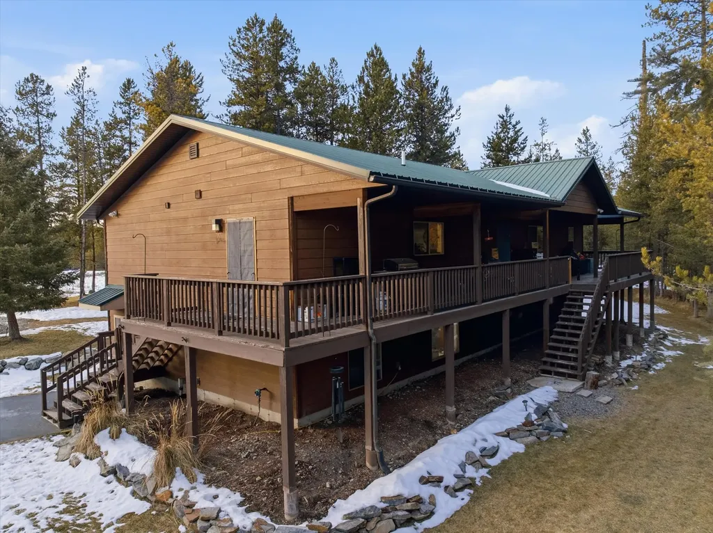 520 Gopher Lane Marion MT 59925