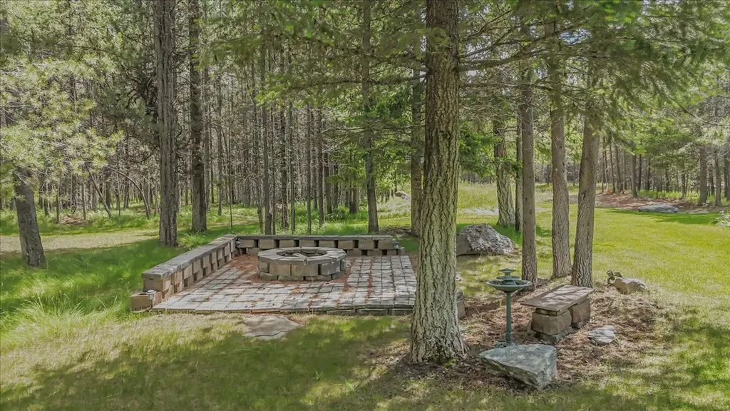 520 Gopher Lane Marion MT 59925