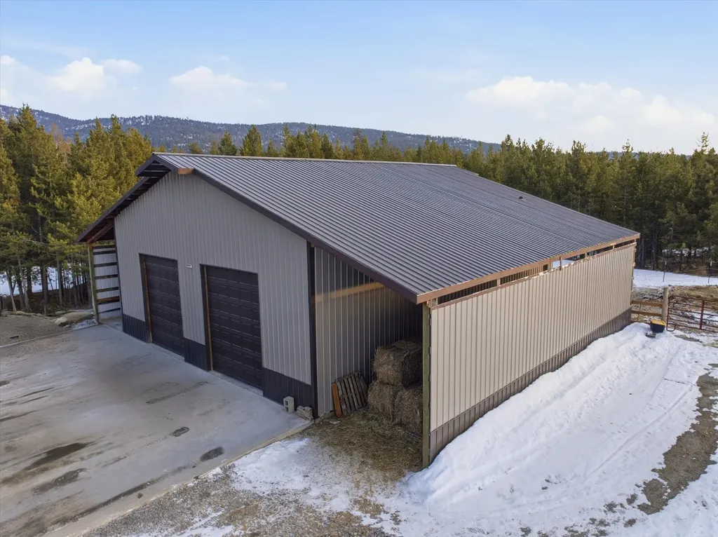 520 Gopher Lane Marion MT 59925