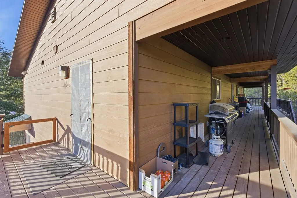 520 Gopher Lane Marion MT 59925