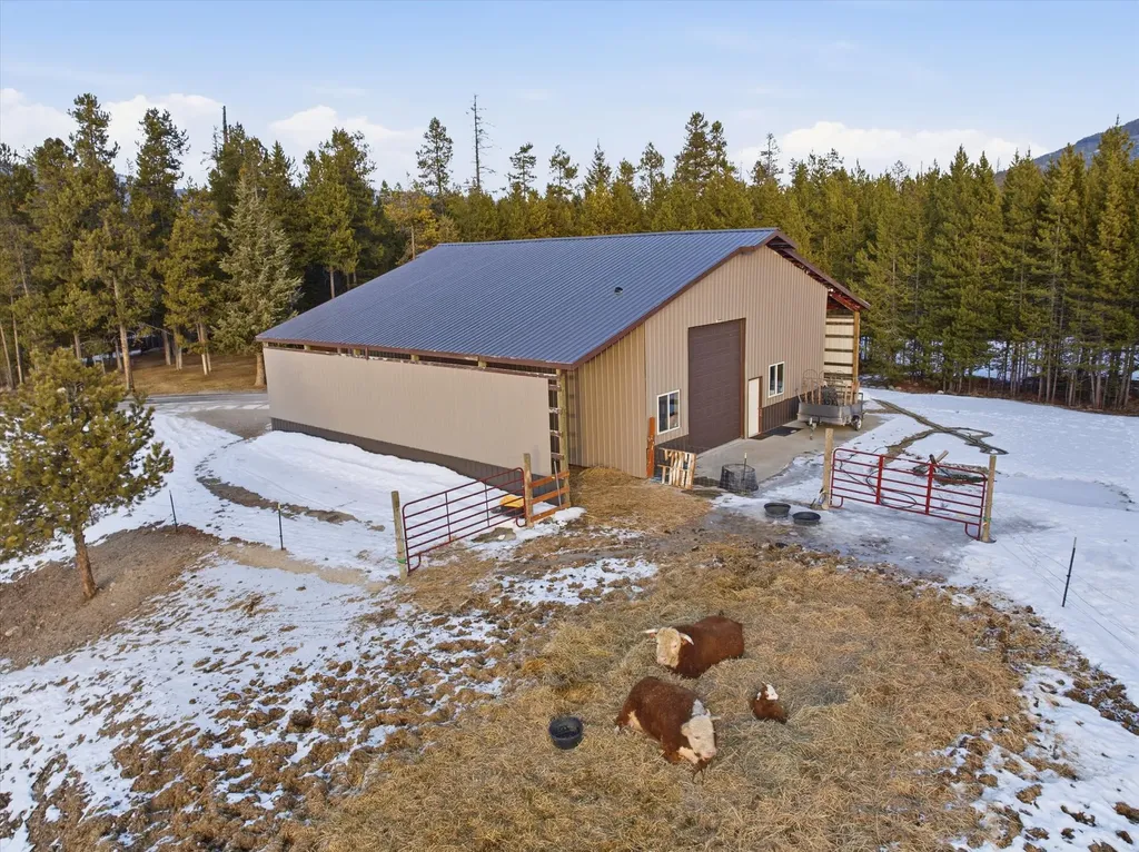 520 Gopher Lane Marion MT 59925