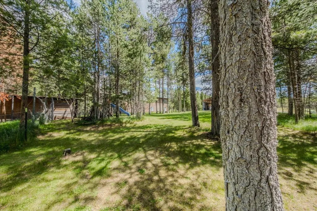 520 Gopher Lane Marion MT 59925