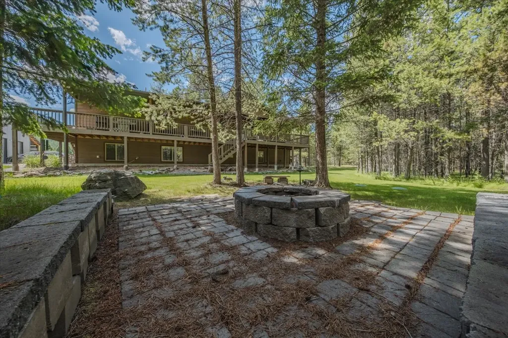 520 Gopher Lane Marion MT 59925