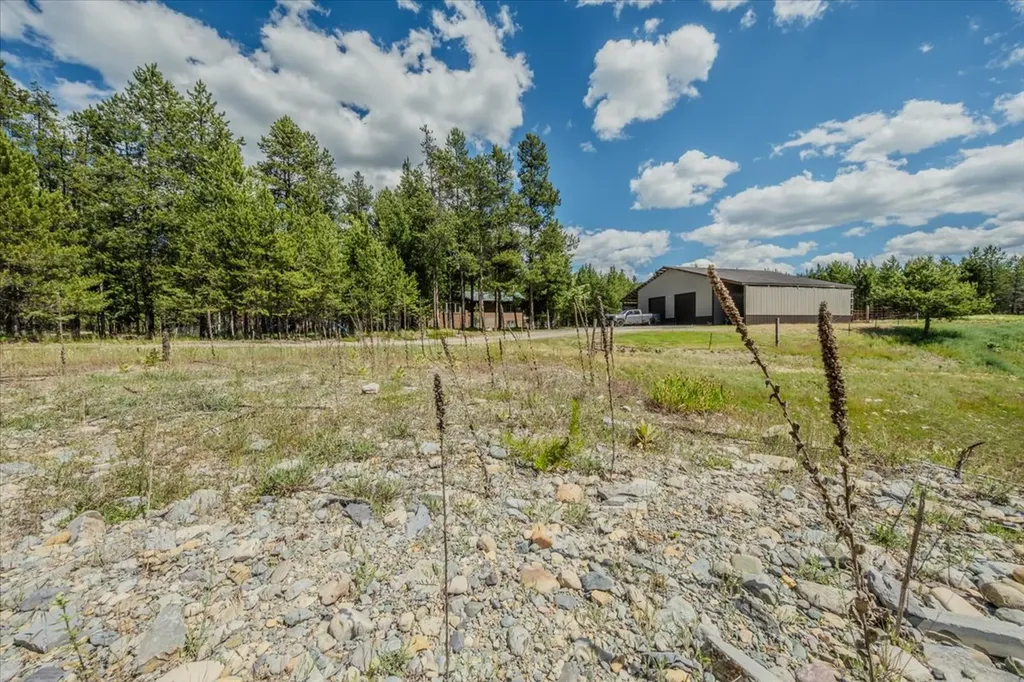 520 Gopher Lane Marion MT 59925