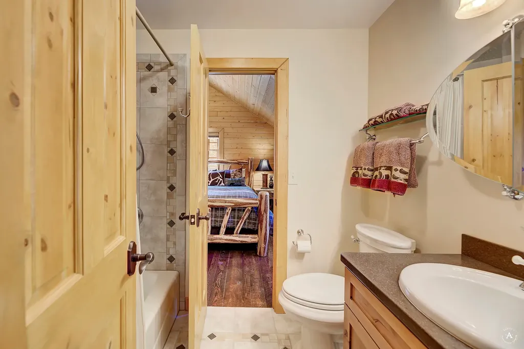 2988 Moose Gulch Road Elliston MT 59728