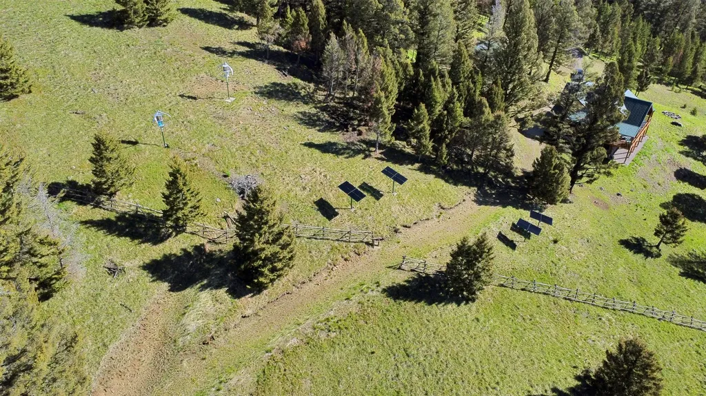 2988 Moose Gulch Road Elliston MT 59728