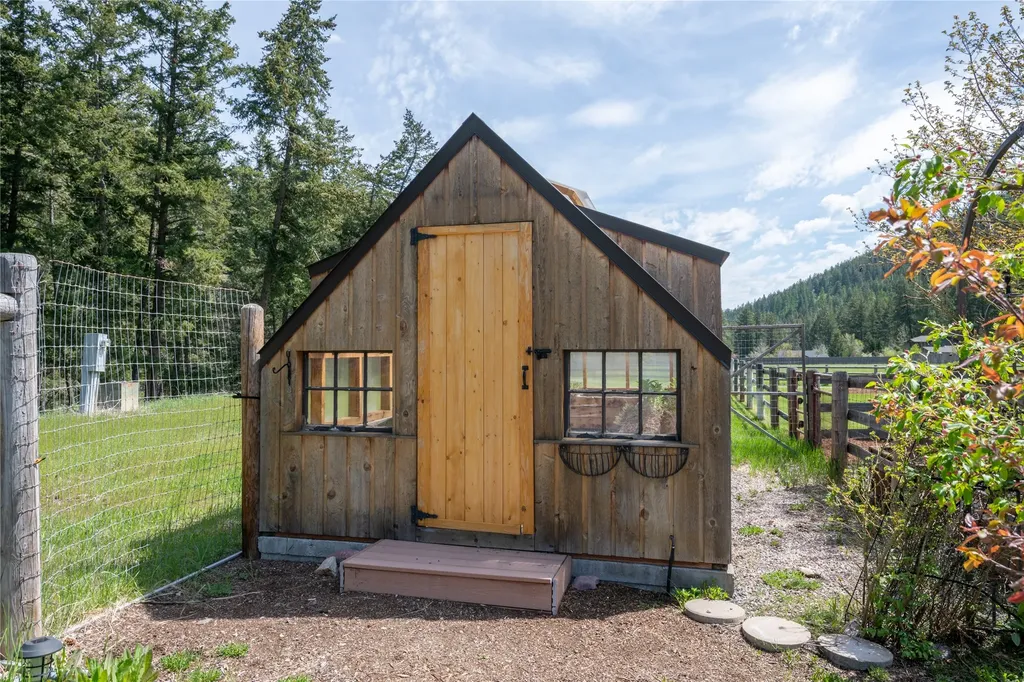 9995 O'brien Creek Road Missoula MT 59804
