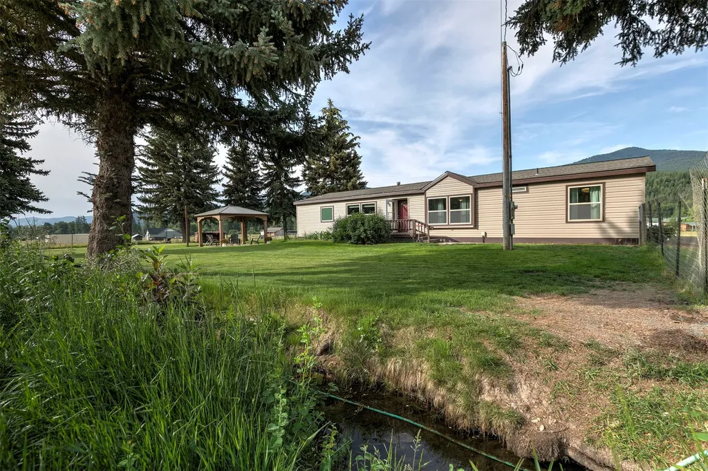 22495 Nine Mile Road Huson MT 59846